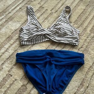 Size 10/L bikini set